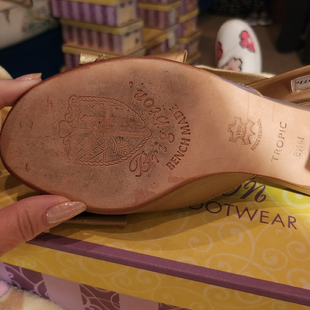 Brighton 8.5M Gold Leather "TROPIC" Low Heel Slide Sandal EUC - Picture 9 of 9